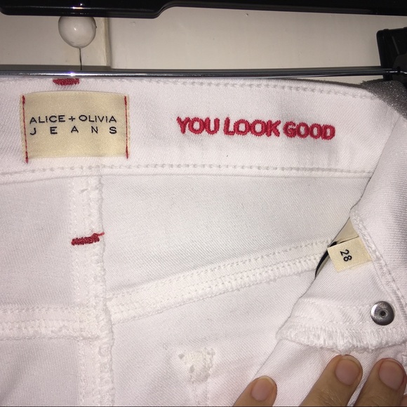 🌺SOLD🌺 Alice + Olivia Foil Metallic Good Jeans! - Picture 7 of 10